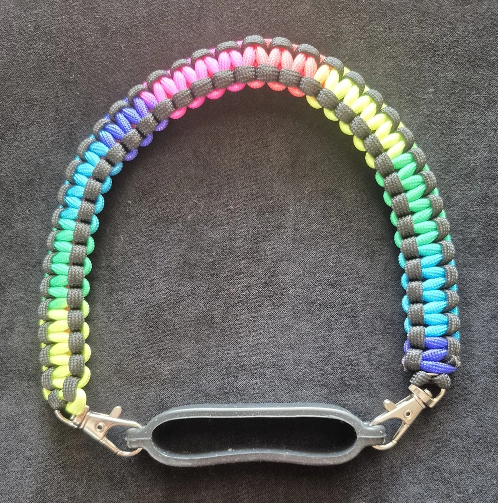 Add This For $3 when you bundle 3 or more! New Water Bottle Rainbow Carrier - Picture 2 of 5